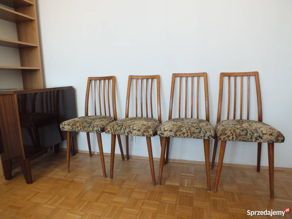 Drewniane krzesła tapicerowane i stół kuchenny Dom i Ogród Warszawa