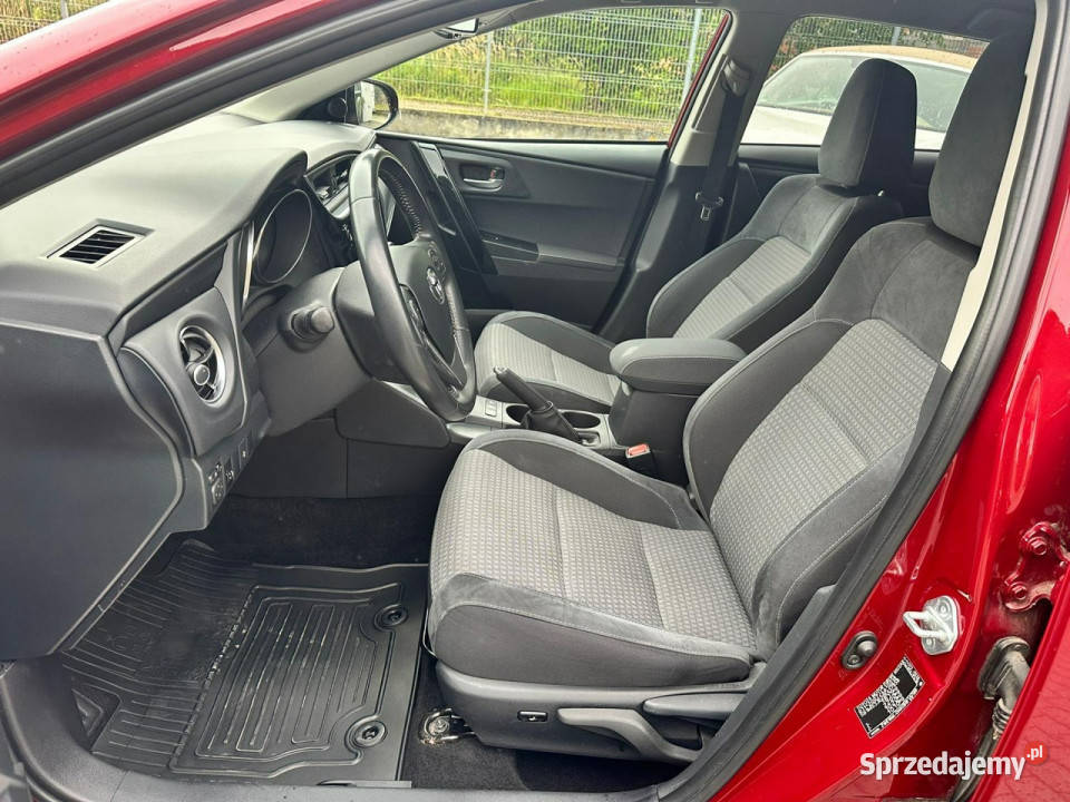 Toyota Auris 18 Hybryda Kamera cofania KeyLess 136KM