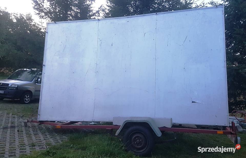 Najem wynajem przyczepki na BANER na REKLAMĘ Rzeszów