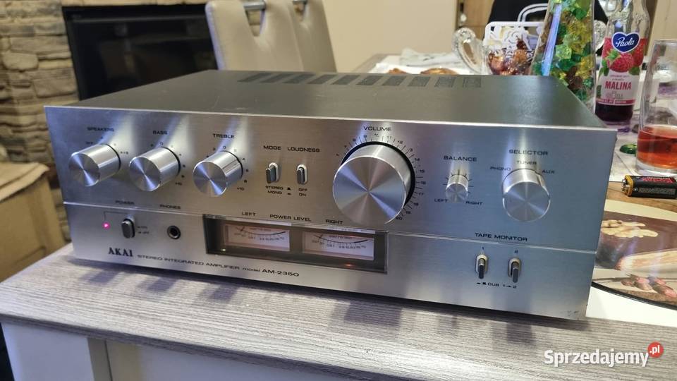 Wzmacniacz Akai AM2350 2x35Watt wychyły Made in Warta
