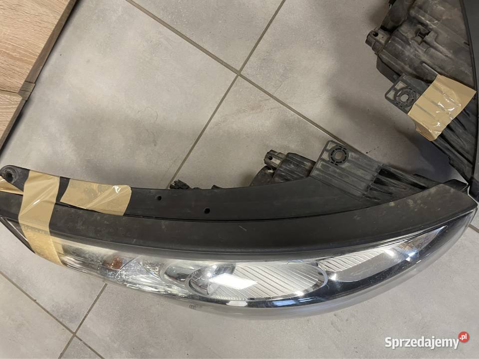Hyundai IX 35 reflektor przód kpl Kozubszczyzna sprzedam
