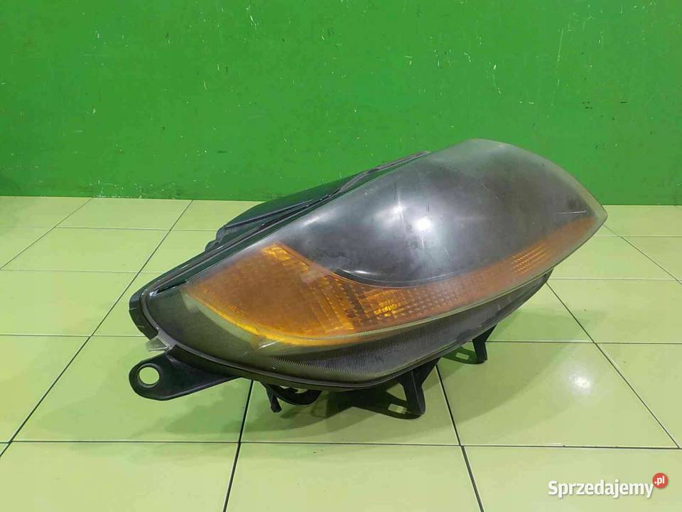BMW Z4 E85 22 B 04r CABRIO 2D lampa prawa przod Suków