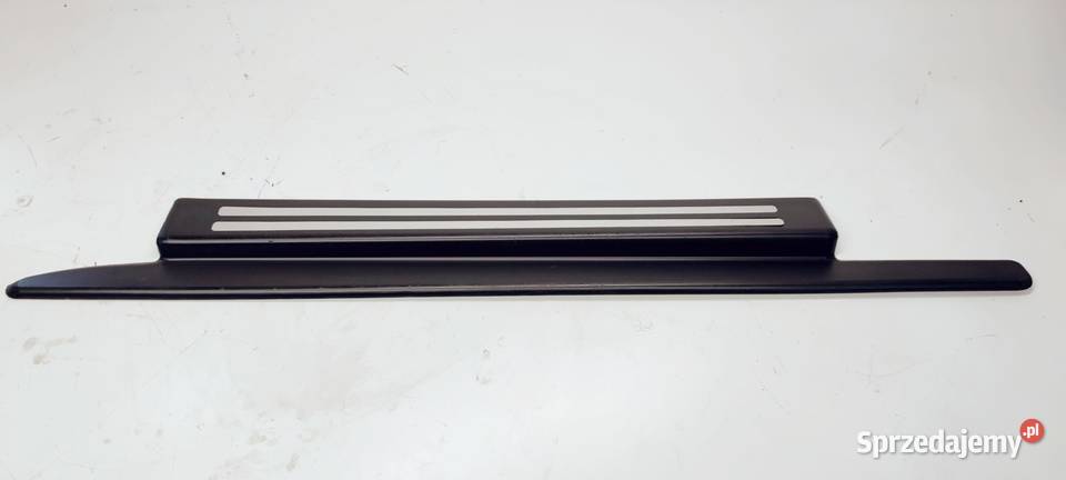 LISTWA PROGOWA PRAWA AUDI A4 B6 CABRIO 8H0853492 Przystajń