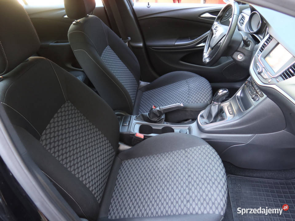 Opel Astra 16 CDTI hak Katowice sprzedam