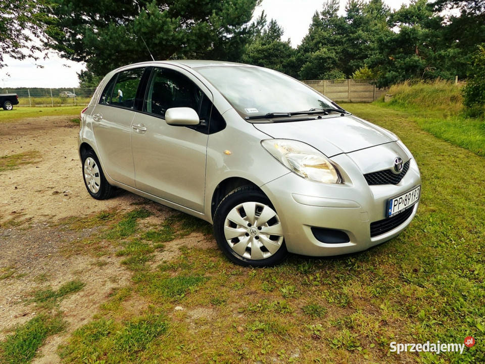 Toyota Yaris 133 VVTi Rok produkcji 2009 Piła