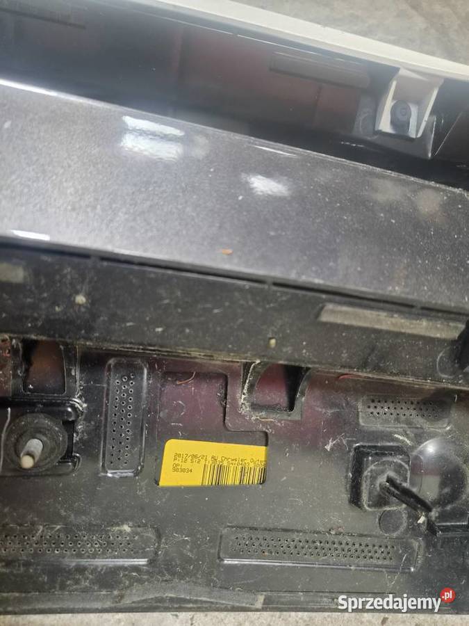 Spoiler klapy Chrysler Pacifica Cedynia