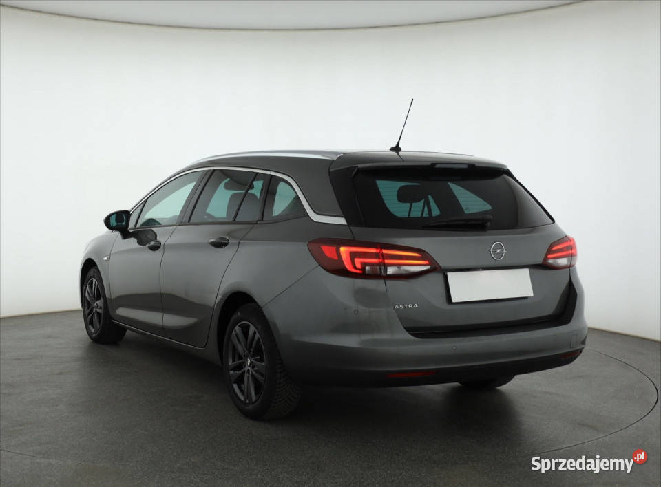 Opel Astra 12 Turbo sprzedam