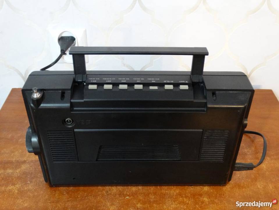 Grundig Satellit 300 radio globalne sprawne podkarpackie Jasło