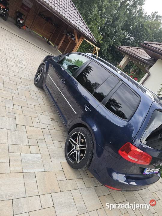 VW TOURAN