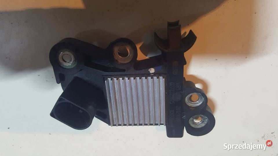 Regulator napiecia Sharan 7N 20 Cr