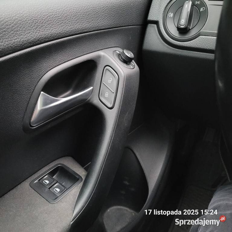 Volkswagen Polo 2014 niski przebieg Września