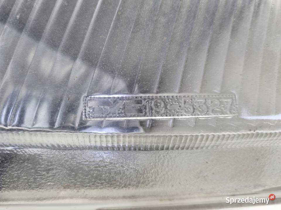 Opel Vectra B LIFT HALOGEN PRAWY PRZÓD przedni