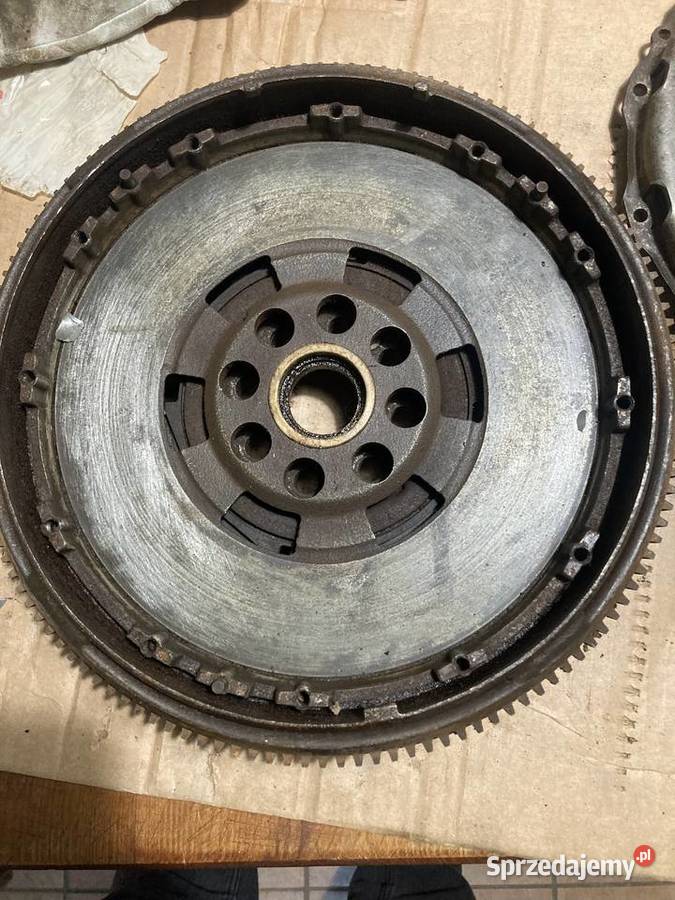 KOŁO DWUMASOWE VW T4 TRANSPORTER 074105264D ciężarowe wielkopolskie Rakoniewice