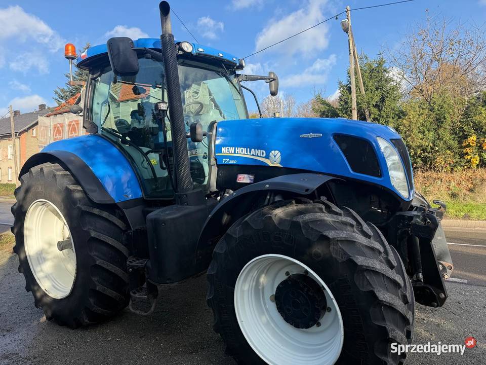 Ciągnik Rolniczy Holland T7250 AutoComand pro Ciągniki dolnośląskie Nowa Ruda