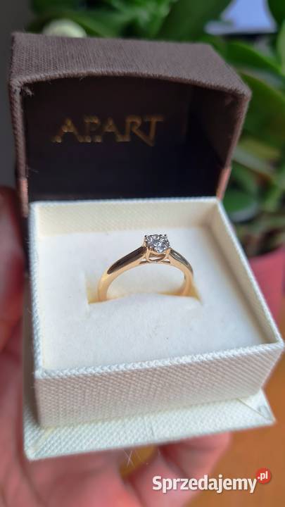 Złoty pierścionek 585 Lśniący z 7 brylantami 19 Pozostałe Galanteria i dodatki podlaskie Zambrów