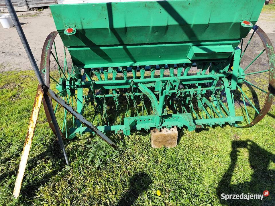 Siewnik zbożowy Białobrzegi sprzedam