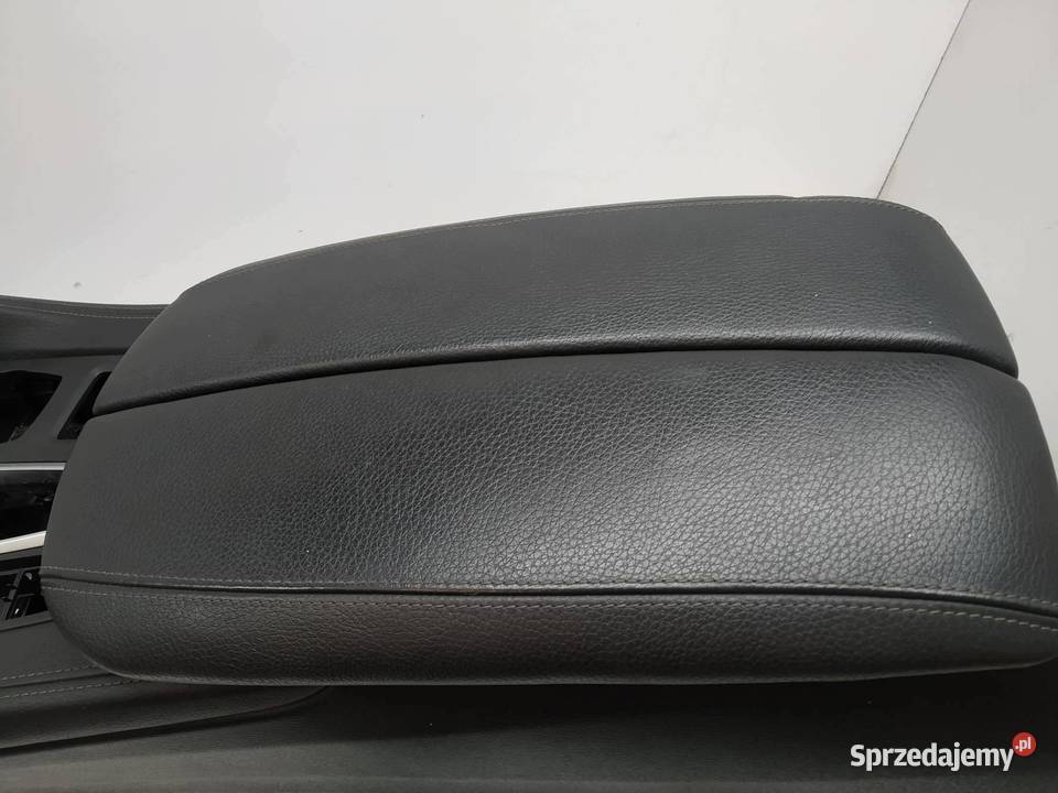 TUNEL ŚRODKOWY PODŁOKIETNIK Bmw X6 II 20142019 Rok produkcji 2019