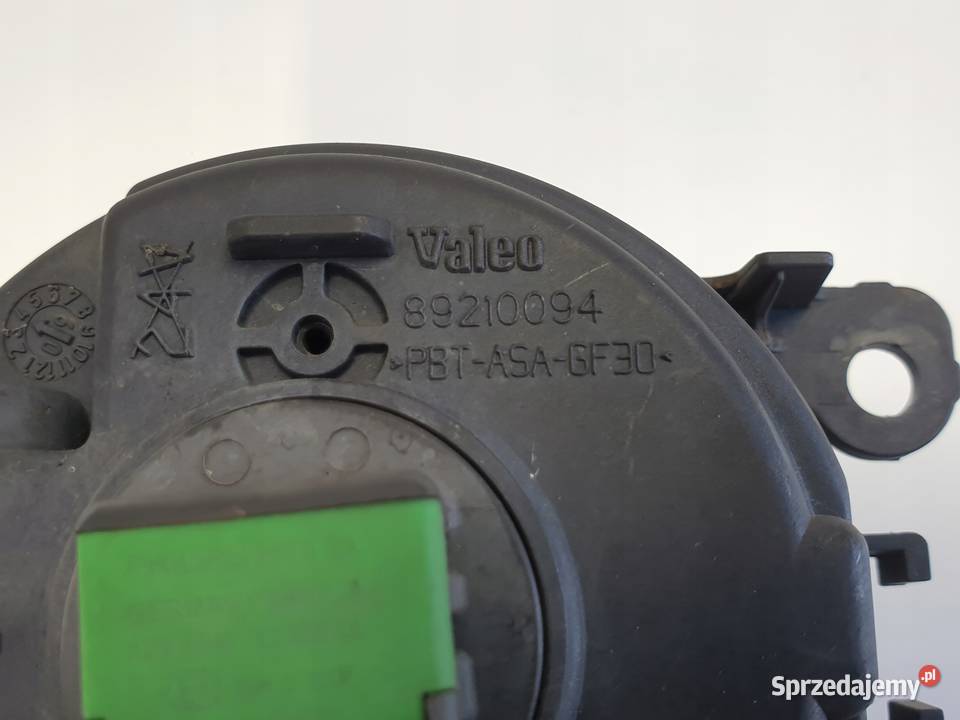 Nissan Xtrail PRAWY PRZEDNI HALOGEN przód Lampy przeciwmgielne Janów sprzedam