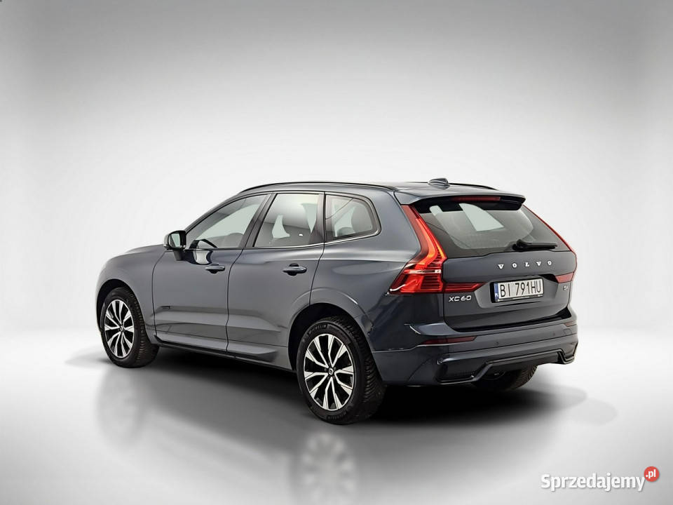 Volvo XC 60 B4 D AWD Plus Dark aut Z Polskiego serwisowany w ASO Warszawa