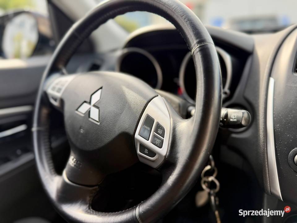 Mitsubishi ASX 16 benzyna moc 117 relingi dachowe