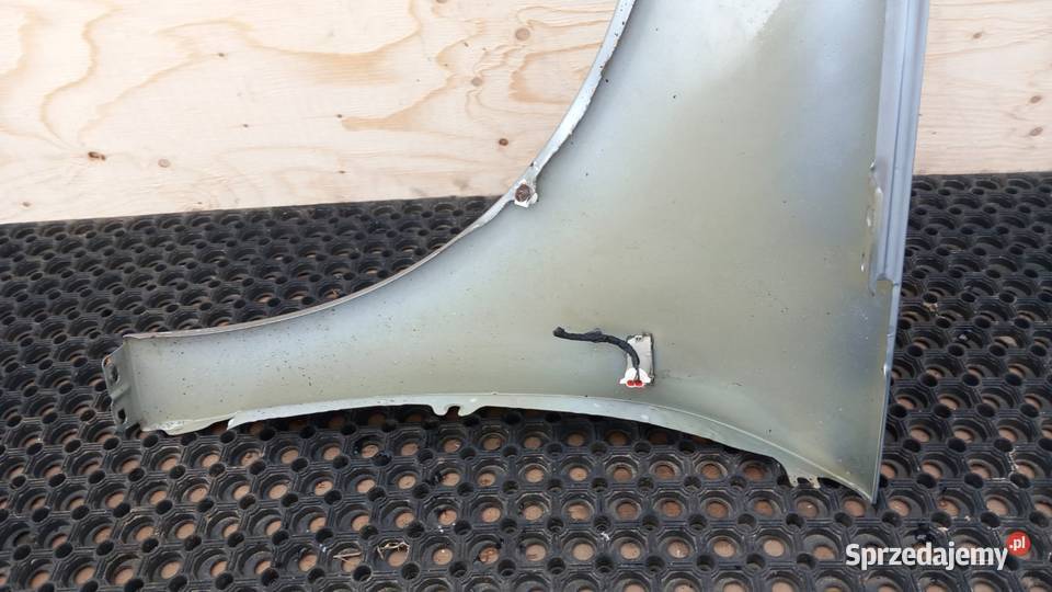 OPEL INSIGNIA A BŁOTNIK PRZÓD PRAWY Z179 Błotniki Zbierkowo