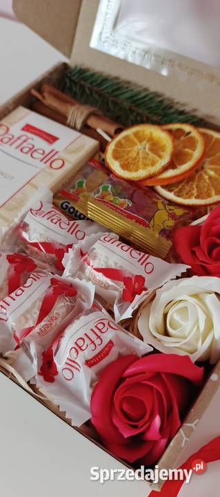 KOSZ BOX ZESTAW PREZENTOWY PREZENT Raffaello Słodycze i desery Wrocław