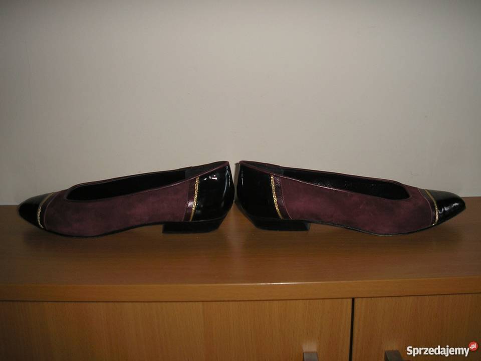 Czółenka skóra naturalna 39 25 Mareo junior pomorskie Słupsk