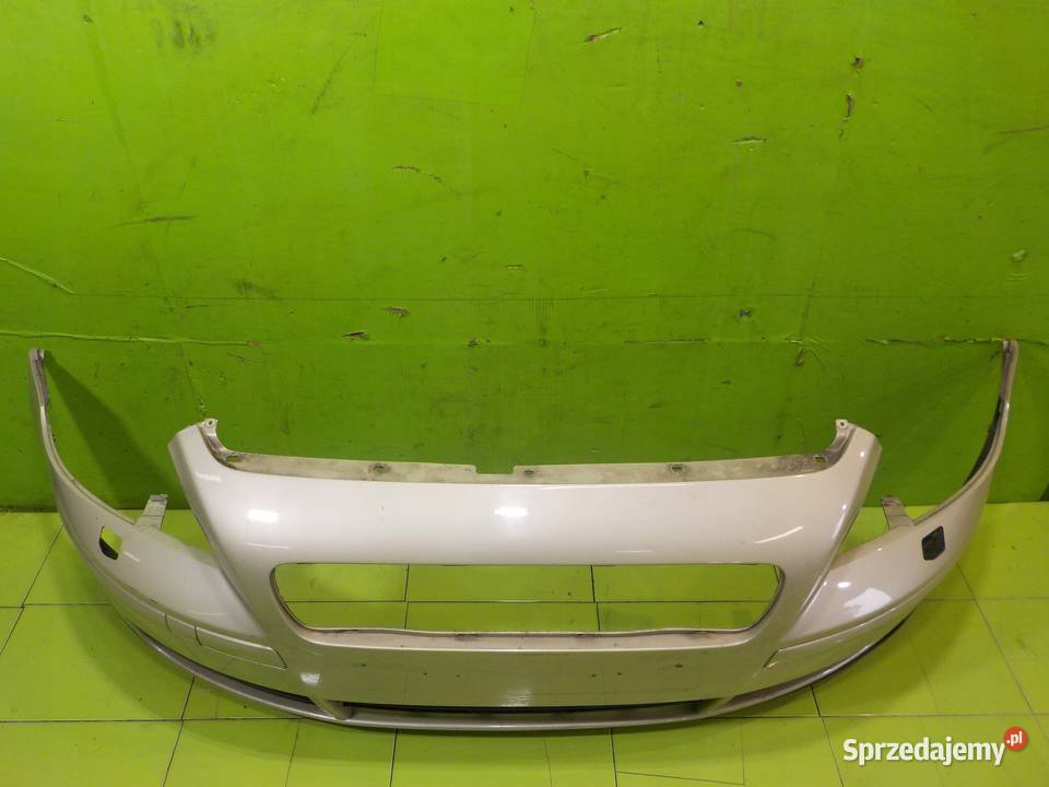 VOLVO S40 II V50 04r zderzak przod osobowe Suków