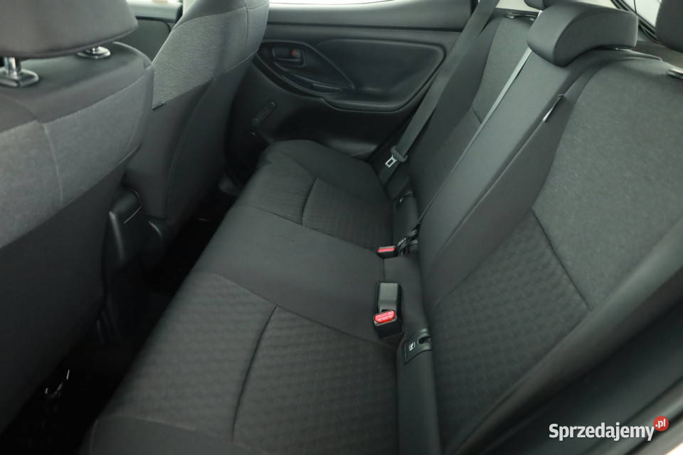 Toyota Yaris 15 VVTi Hybrid Yaris Piaseczno