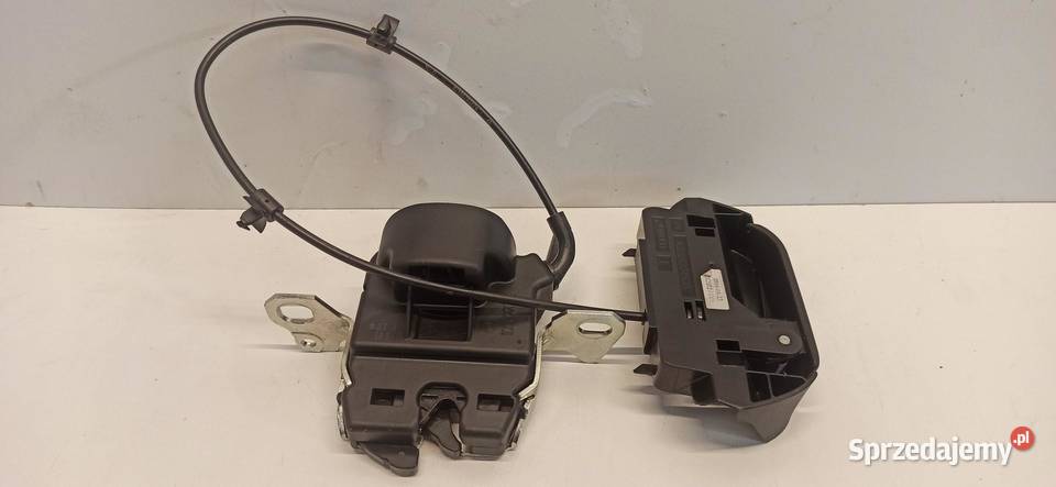 MERCEDES W205 ZAMEK KANAPY LEWY A2059204900