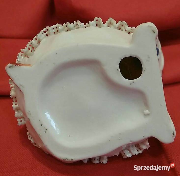 Figurka porcelana dama