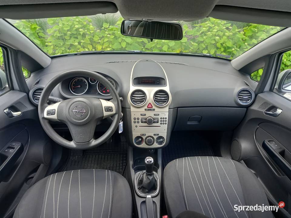 OPEL CORSA 12 EcoTec Nowy Przegląd 5Drzwi Klima manualna Gliwice