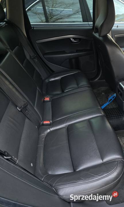 Volvo V70 2014r D3 5 cylindrów 136 19843 czarny Warszawa