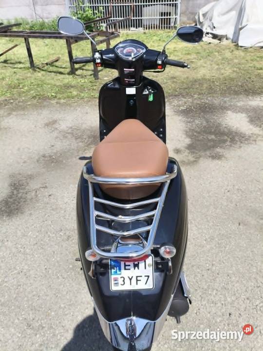 Sprzedam skuter Romet Retro 7 nowy pierwszy właściciel Wieluń