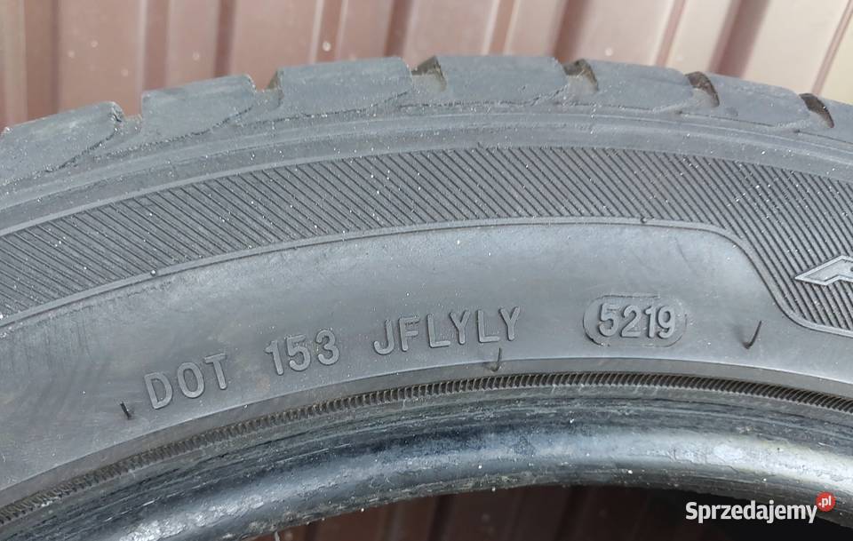 Opony 245 45 19 lato Trzyciąż