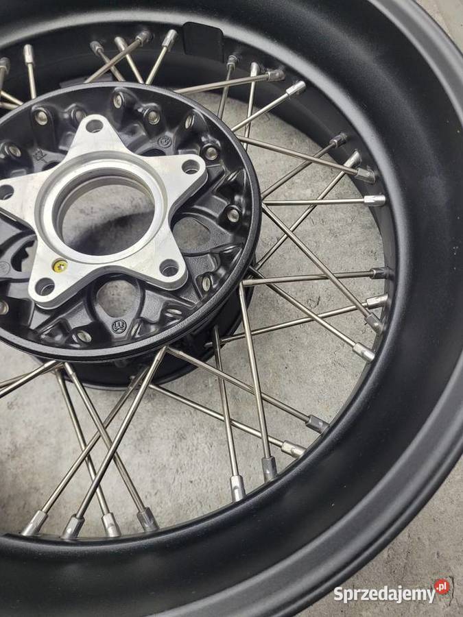 BMW R NINE T FELGA TYŁ TYLNA 17 MT550 H2 1423 wielkopolskie Nowy Tomyśl