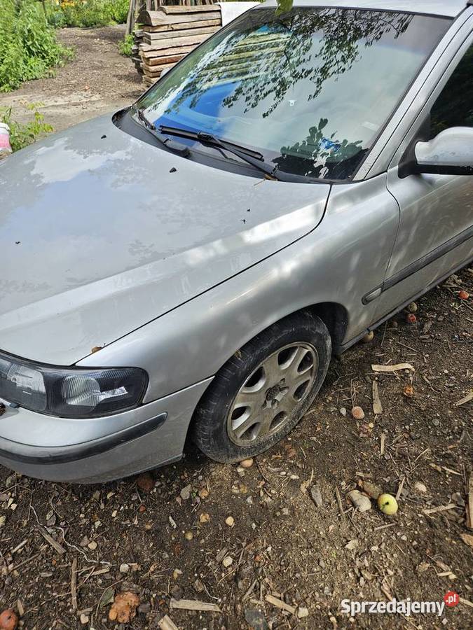 Sprzedam samochód Volvo V70