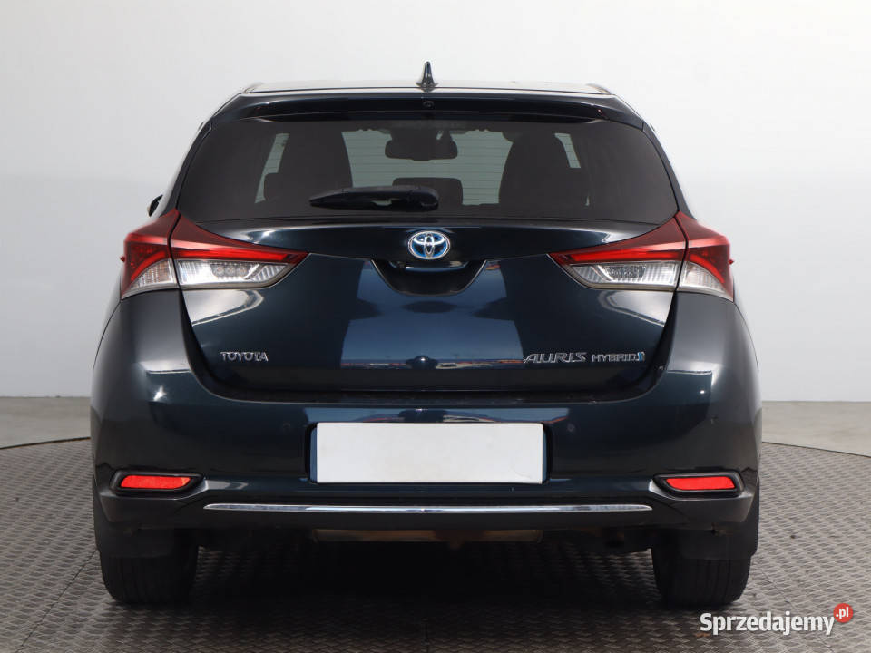 Toyota Auris Hybrid Bielany Wrocławskie