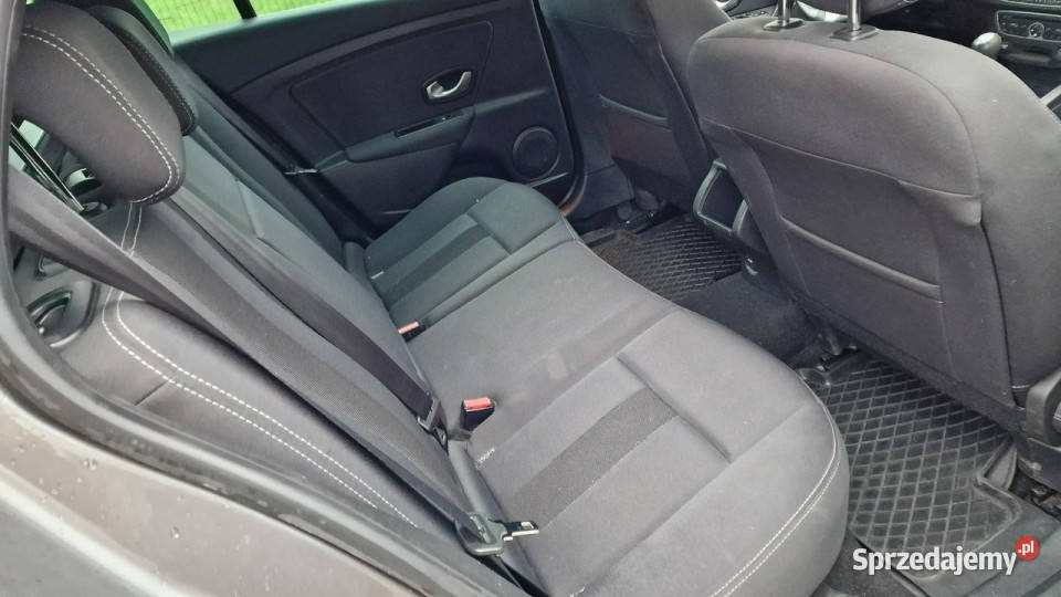 Renault Megane III 2011r 15DCi Kombi Hak Isofix wspomaganie kierownicy łódzkie Pabianice sprzedam