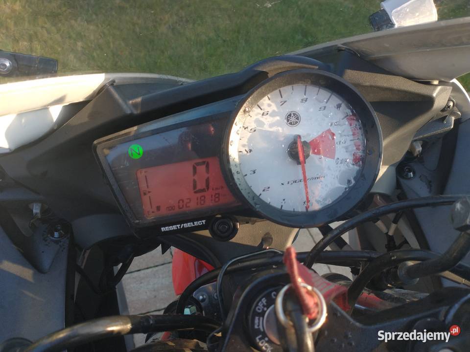 YAMAHA YZF 125 R Wola Komborska