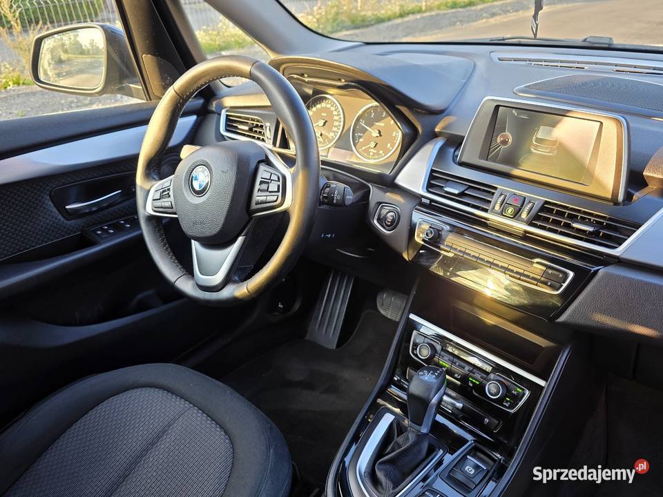 BMW 2 220d activ turer 190 2017 Seria 2 opolskie Brzeg sprzedam