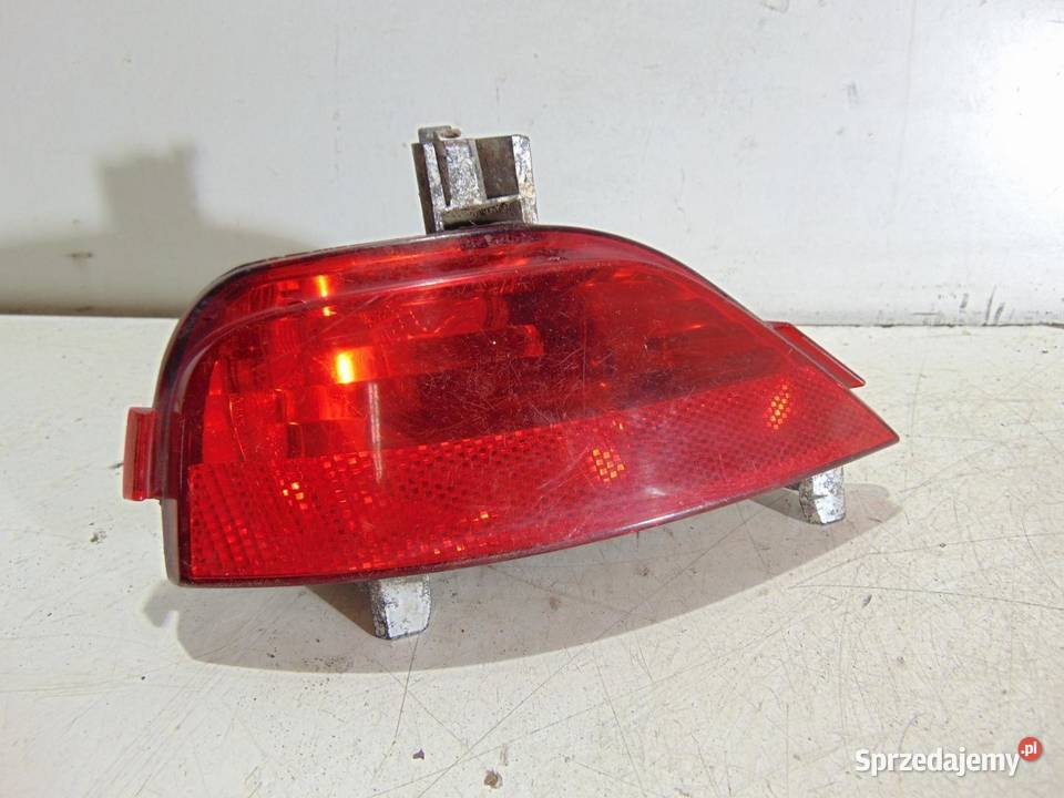 LAMPA PRZECIWMGIELNA PRAWY TYŁ RENAULT LAGUNA