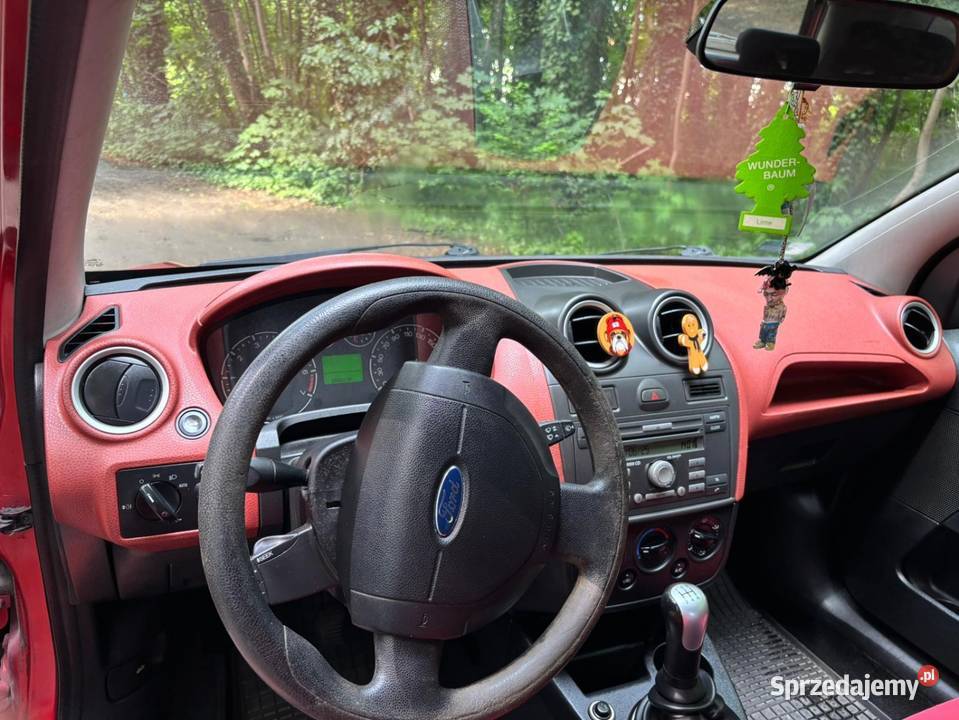 Ford Fiesta 125 przyciemniane szyby wielkopolskie Poznań