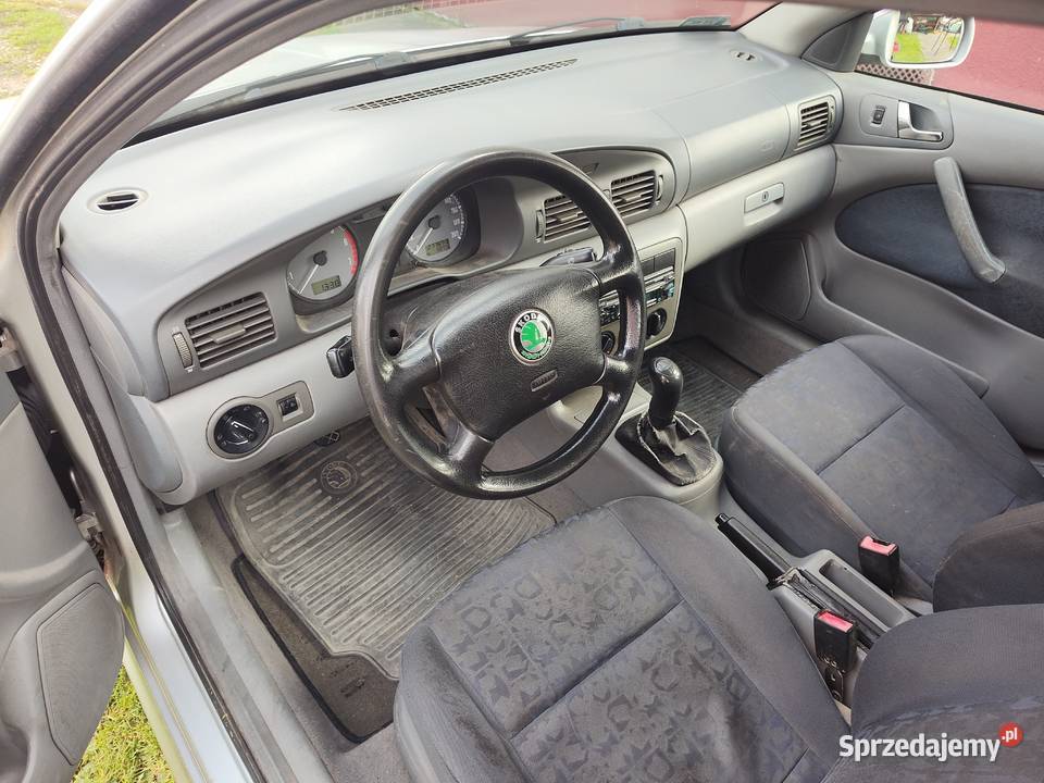 Skoda Octavia 16 benzyna 277800km Octavia Bobrek