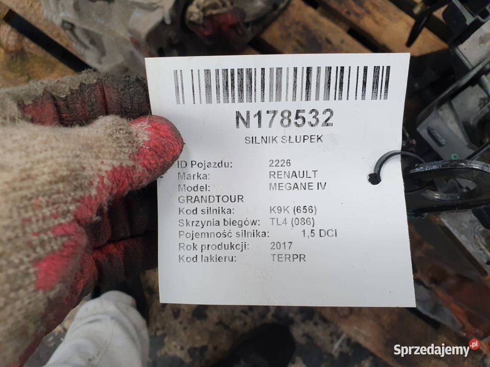 SILNIK SŁUPEK RENAULT MEGANE IV GRANDTOUR K9K Lipno