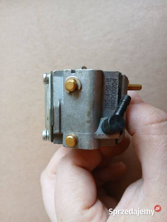 Gaźnik GNG200204 Do maszyn budowlanych sprzedam