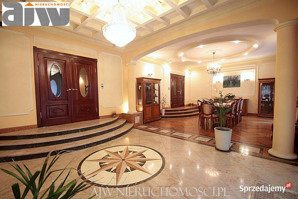 Dom wolnostojący 750m2 Izabelin C