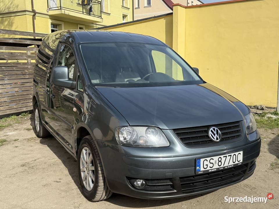 VW Caddy zadbany lakier metallic