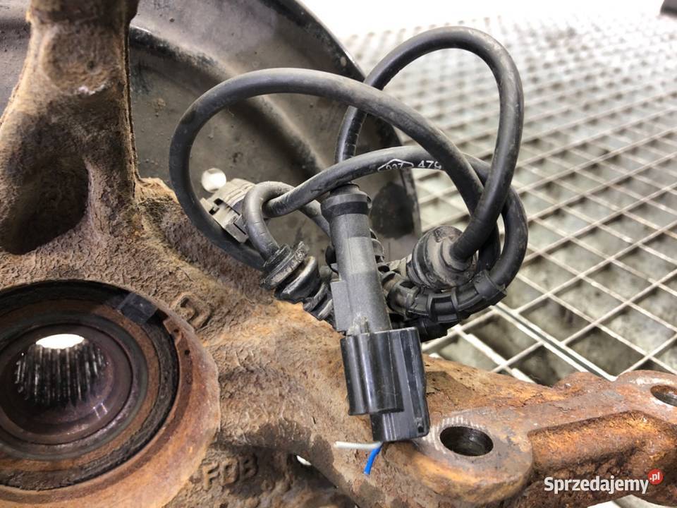 ZWROTNICA LEWY PRZÓD DACIA DUSTER 15 116 podkarpackie