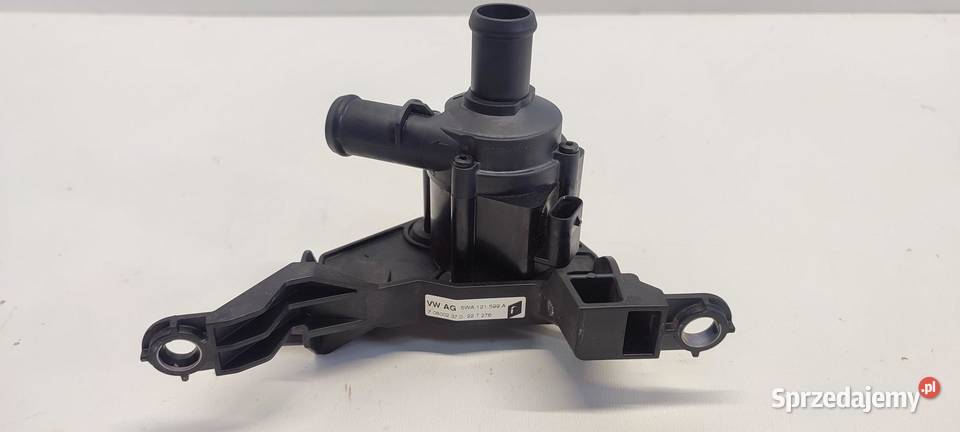 SKODA KAROQ POMPKA WODY MOCOWANIE 05E965561 osobowe